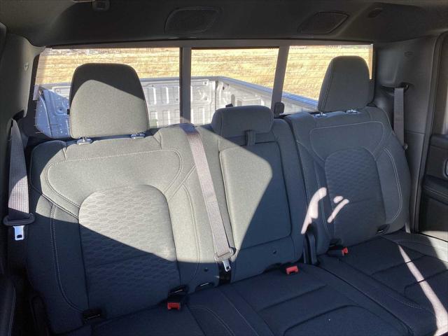 2026 Ram 1500 Big Horn Crew Cab 4x4 6'4" Box