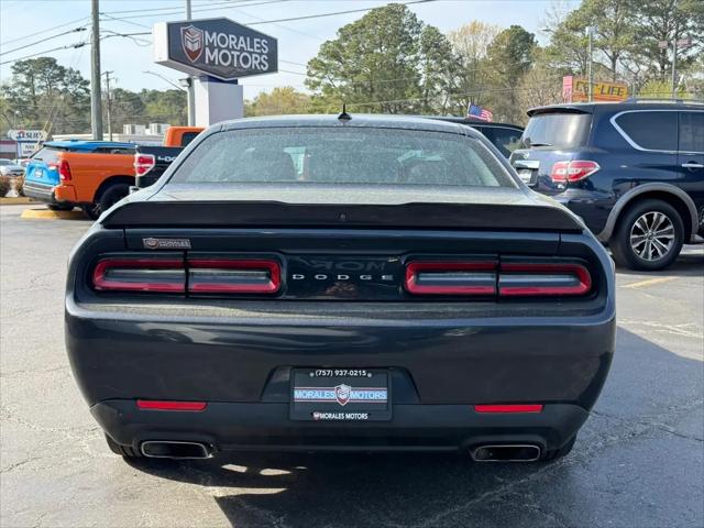 2017 Dodge Challenger R/T Plus