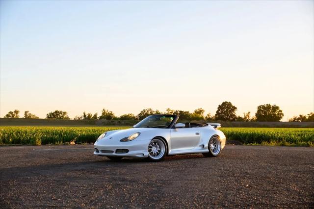2000 Porsche 911 911 Carrera 4