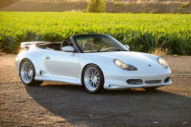 2000 Porsche 911 911 Carrera 4