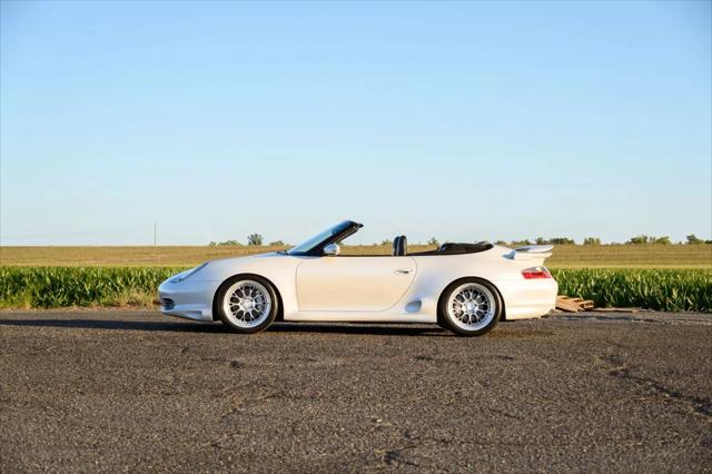 2000 Porsche 911 911 Carrera 4