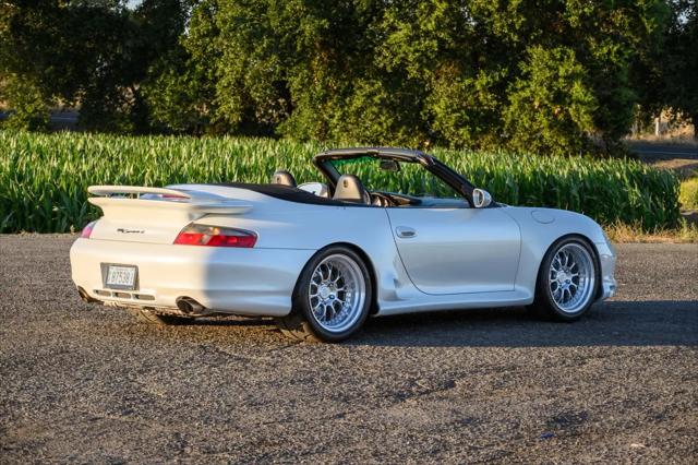 2000 Porsche 911 911 Carrera 4
