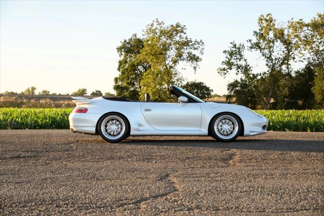 2000 Porsche 911 911 Carrera 4