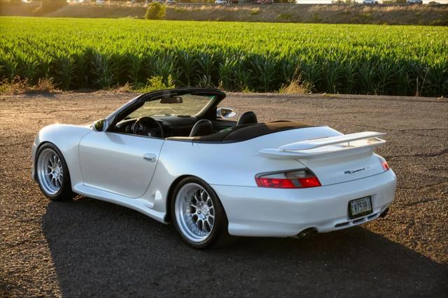 2000 Porsche 911 911 Carrera 4