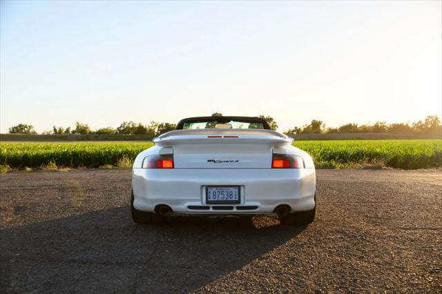 2000 Porsche 911 911 Carrera 4