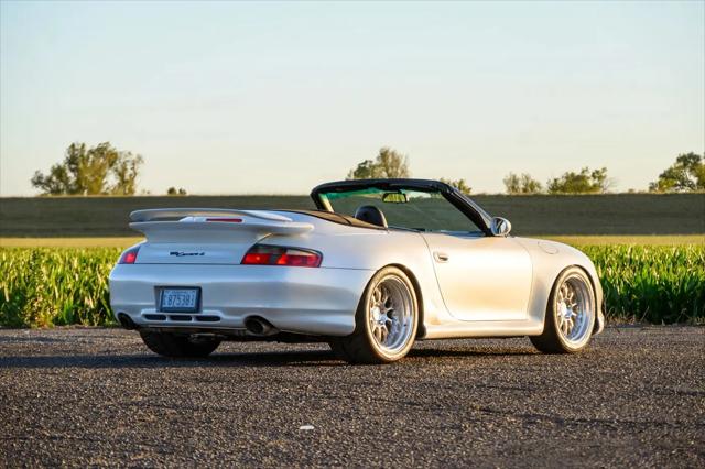 2000 Porsche 911 911 Carrera 4