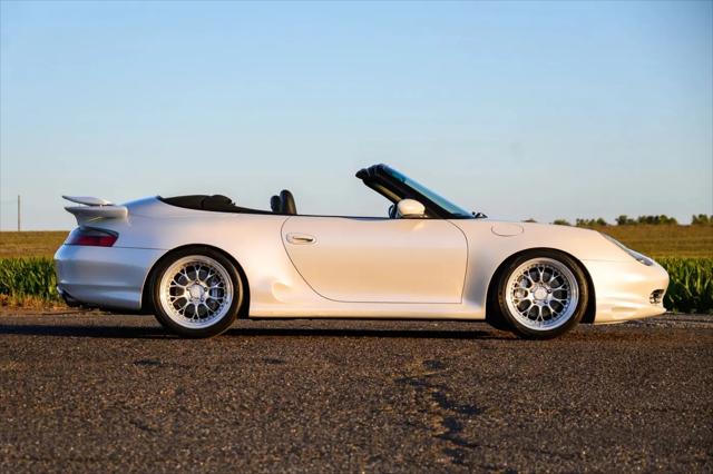 2000 Porsche 911 911 Carrera 4