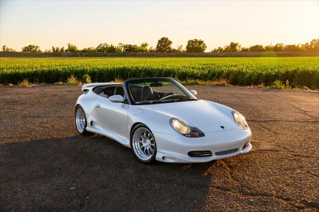 2000 Porsche 911 911 Carrera 4