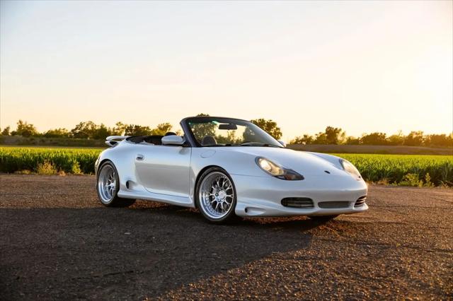 2000 Porsche 911 911 Carrera 4