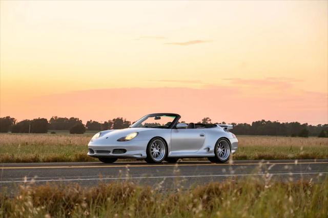 2000 Porsche 911 911 Carrera 4