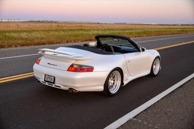 2000 Porsche 911 911 Carrera 4