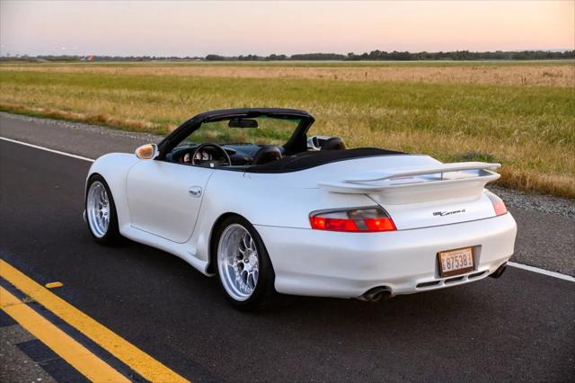 2000 Porsche 911 911 Carrera 4