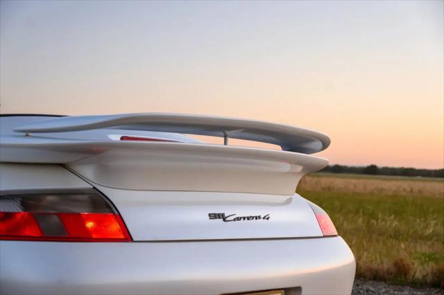 2000 Porsche 911 911 Carrera 4