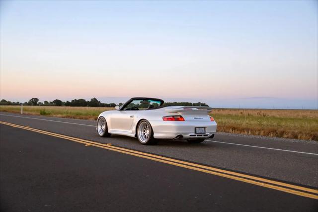 2000 Porsche 911 911 Carrera 4