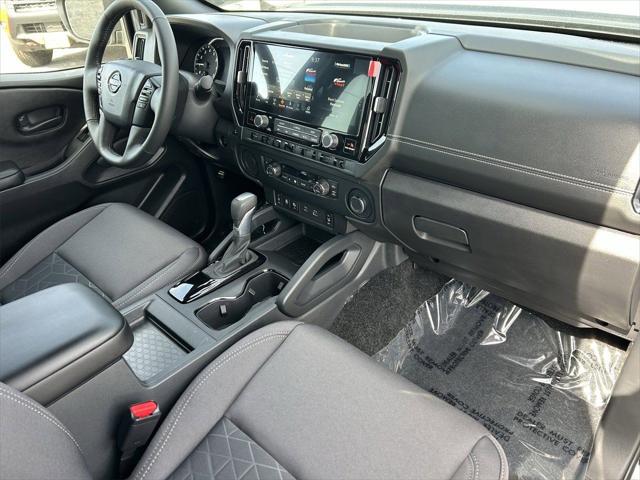 2026 Nissan Frontier Crew Cab SV 4x2