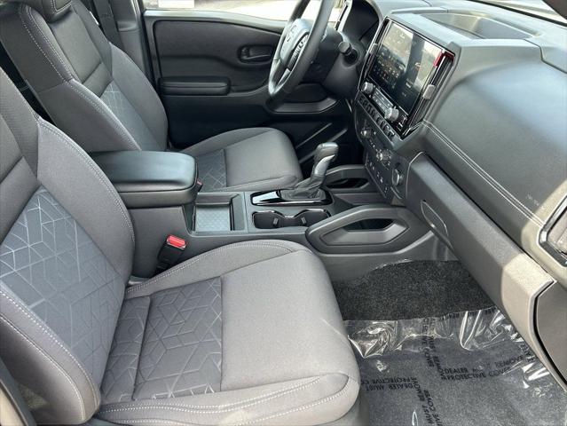 2026 Nissan Frontier Crew Cab SV 4x2