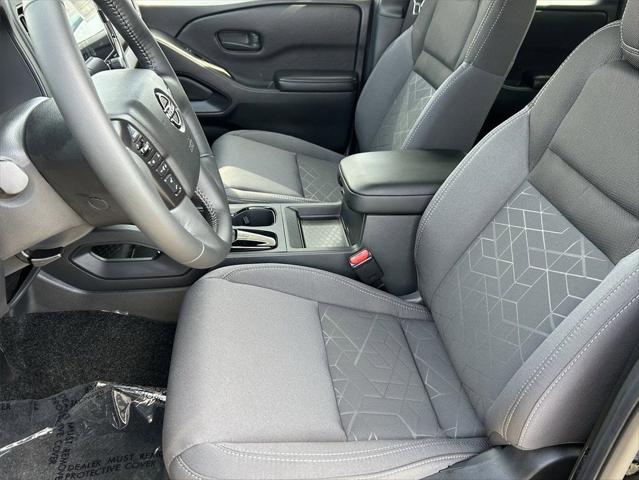 2026 Nissan Frontier Crew Cab SV 4x2