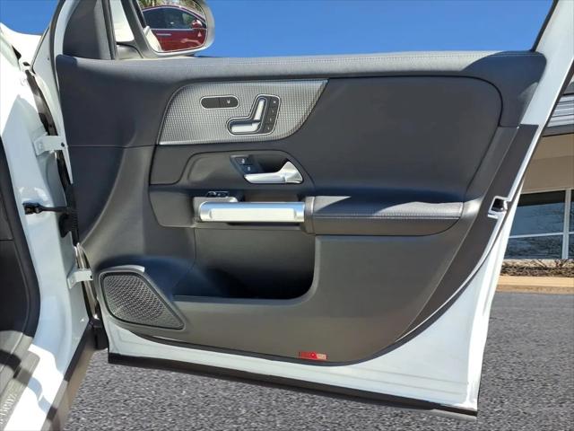 2023 Mercedes-Benz GLB 4MATIC