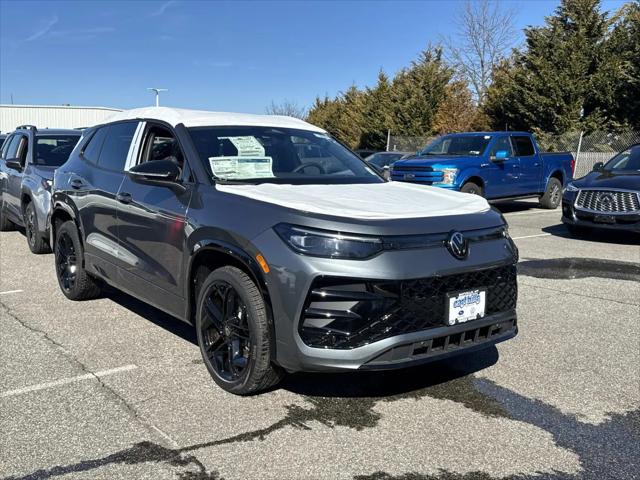 2026 Volkswagen Tiguan SE R-Line Black for sale in Sayville, NY