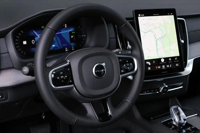 2026 Volvo XC90 Plug-In Hybrid Ultra Dark Theme, T8 AWD, Electric/Gasoline, 7 Seats