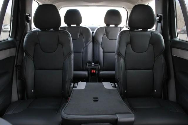 2026 Volvo XC90 Plug-In Hybrid Ultra Dark Theme, T8 AWD, Electric/Gasoline, 7 Seats