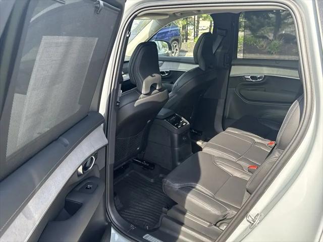 2026 Volvo XC90 Plug-In Hybrid Ultra Dark Theme, T8 AWD, Electric/Gasoline, 7 Seats
