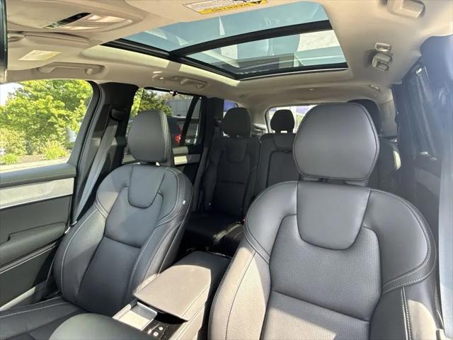 2026 Volvo XC90 Plug-In Hybrid Ultra Dark Theme, T8 AWD, Electric/Gasoline, 7 Seats