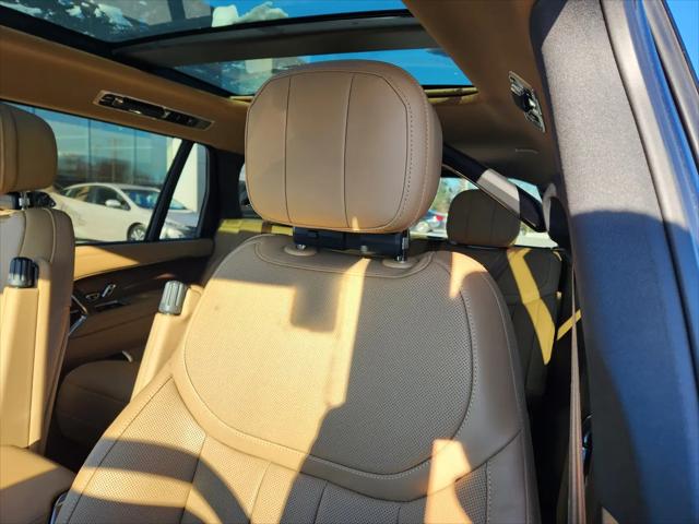 2026 Land Rover Range Rover P530 SE 7 Seat