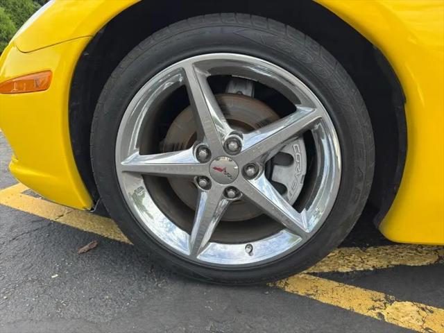 2013 Chevrolet Corvette Standard Convertible 1LT