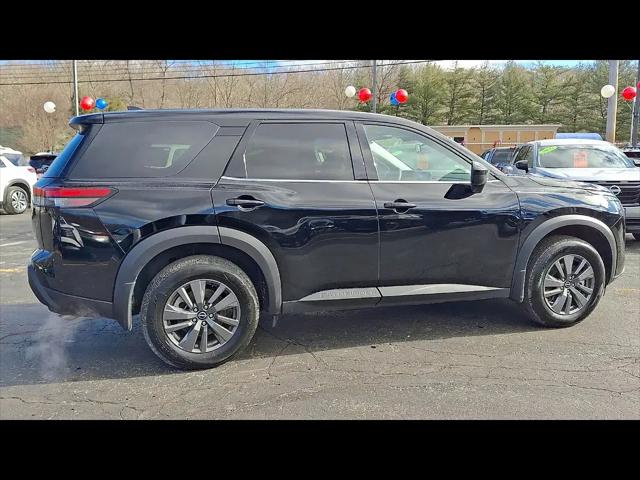 2025 Nissan Pathfinder S 4WD