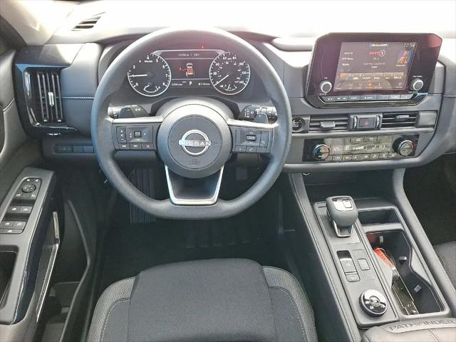 2025 Nissan Pathfinder S 4WD