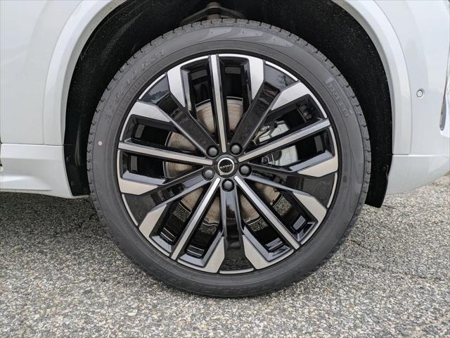 2026 Volvo XC90 Plus, B6 AWD Gas mild hybrid, Gasoline, Bright, 7 Seats