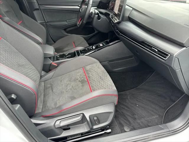 2025 Volkswagen Golf GTI 2.0T SE