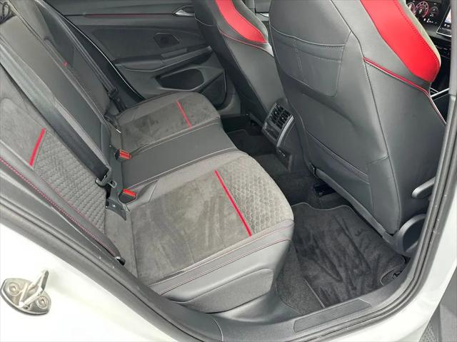 2025 Volkswagen Golf GTI 2.0T SE