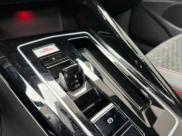 2025 Volkswagen Golf GTI 2.0T SE
