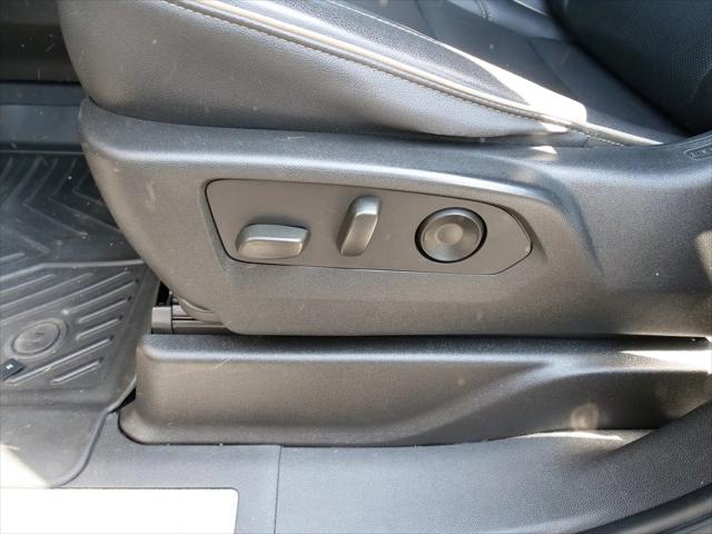2023 GMC Yukon 4WD SLT