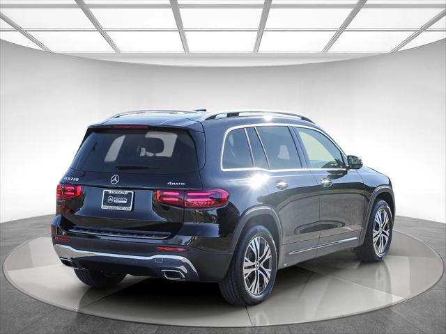 2026 Mercedes-Benz GLB 4MATIC