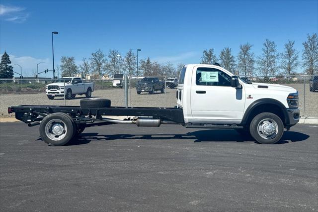 2026 RAM Ram 5500 Chassis Cab RAM 5500 TRADESMAN CHASSIS REGULAR CAB 4X2 120 CA