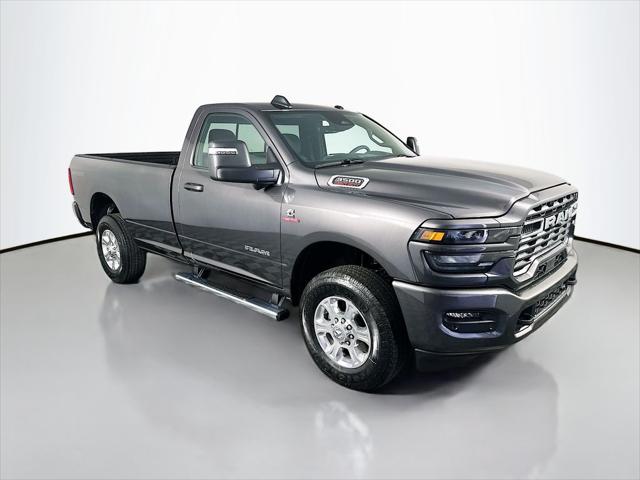 2026 RAM Ram 3500 RAM 3500 BIG HORN REGULAR CAB 4X4 8 BOX