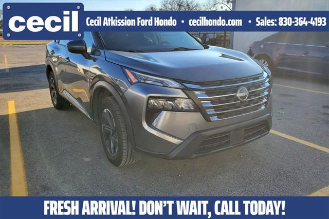 2024 Nissan Rogue SV FWD