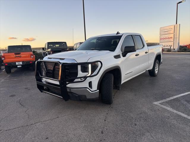 2022 GMC Sierra 1500 4WD Double Cab Standard Box Pro