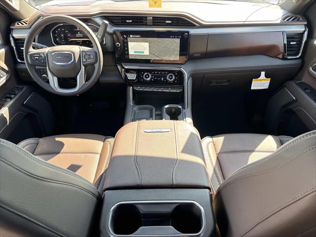 2026 GMC Sierra 2500HD Crew Cab, Standard Bed, Denali, 4WD