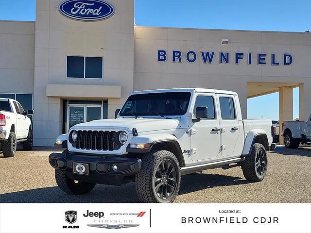 2024 Jeep Gladiator Nighthawk
