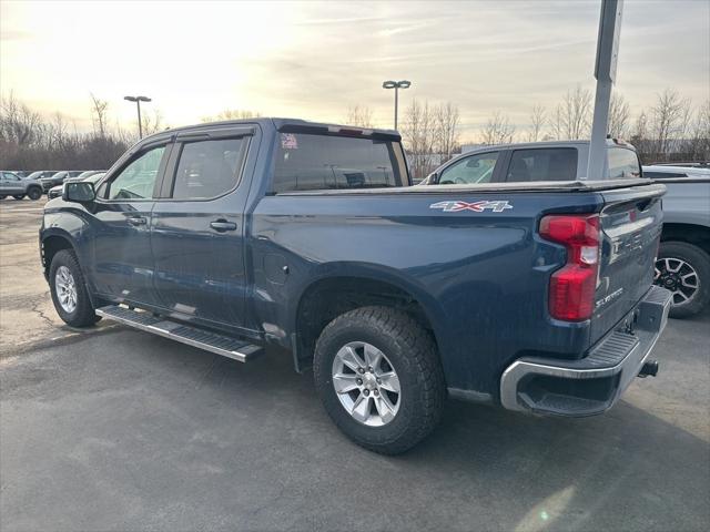 2022 Chevrolet Silverado 1500 LTD 4WD Crew Cab Short Bed LT