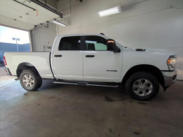 2024 RAM 2500 Big Horn Crew Cab 4x4 64 Box