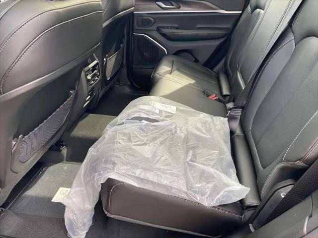 2026 Jeep Grand Cherokee Limited 4x2