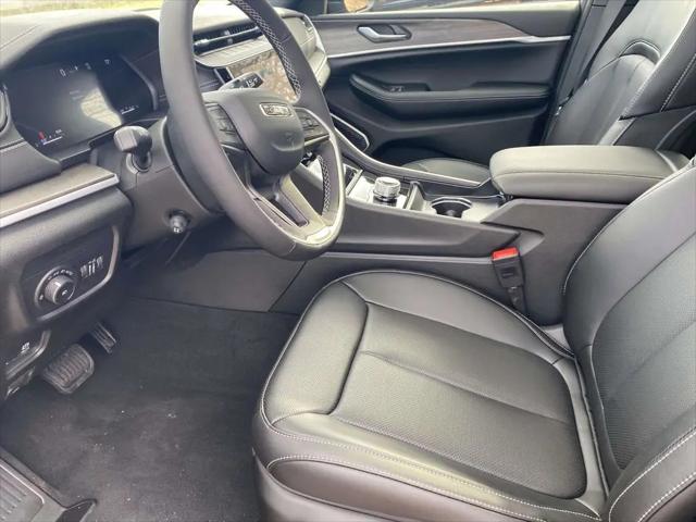 2026 Jeep Grand Cherokee Limited 4x2