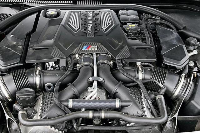 2022 BMW M8 Competition