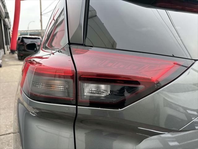 2022 Nissan Rogue SV Intelligent AWD [12]