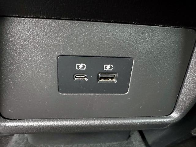 2022 Nissan Rogue SV Intelligent AWD [17]